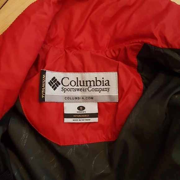 🍄3/50$🍄 Columbia Titanium interchange layer coat light puffer size small - Picture 8 of 9